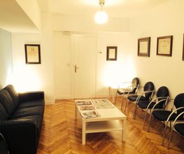 clinicas-dr_-fandino-sala-espera-03.jpg