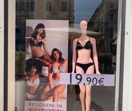 Intimissimi immagine 1
