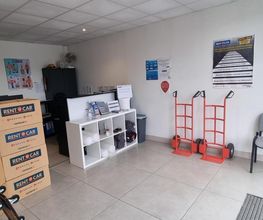 Rent A Car image 5