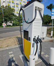 Shell Recharge Charging Station Bild 1