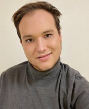 Chalté Logan image 1