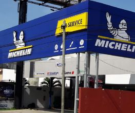 Michelin Car Service -Llantasur City Center imagen 7