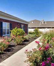 Sugar Creek Senior Living image 4