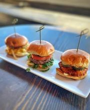 Goodwood Tavern image 9