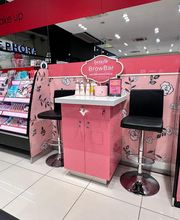 Brow Bar Benefit Cosmetics immagine 2