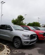 Fox Chrysler Dodge Jeep RAM Southfield - Sales image 3