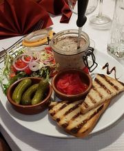 Au Petit Bouchon image 4