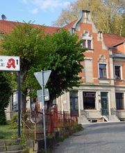 Schloss-Apotheke Pillnitz Bild 5