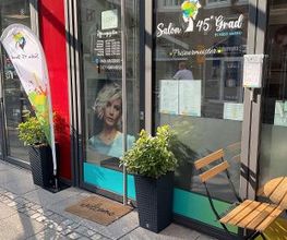 Salon 45° Grad Bild 6