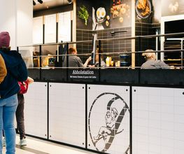 Junge Die Bäckerei. Bild 6