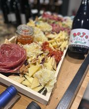 Cave Des Saveurs image 7