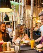 HANS IM GLÜCK - Raststätte Rheintal West Bild 1