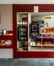 B&B HOTEL Montauban image 11