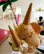 Heladería Cafetería Snoopy imagen 15