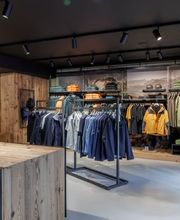 Jack Wolfskin Store - CLOSED immagine 1