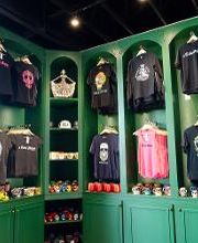 Barrio Queen image 8