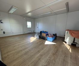 Ostsee Transporter Entrümpelung Bürocontainer 1.jpg