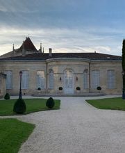 Cvn Taxi Ambulances image 3