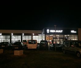 Renault A110 Automobiles image 1