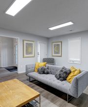 Elements of Madison Apartments image 17