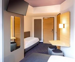 B&B HOTEL Würzburg-Altstadt Bild 7