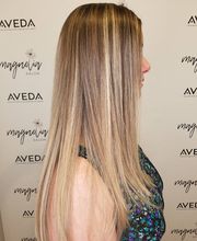 Magnolia Salon image 10