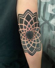 Line Tattoo & Piercing Heilbronn Bild 19