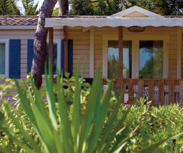 Camping La Pierre Verte image 13