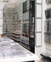 Doublepoint Tattoo & Piercing Bild 5