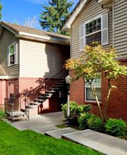 Murray Woods Apartments image 11