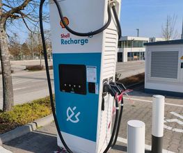Shell Recharge Charging Station Bild 1