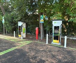 IPLANET Ricarica in sicurezza in modalità ultra fast per tutti i veicoli elettrici.