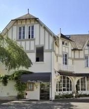 Le Pavillon Bleu image 7