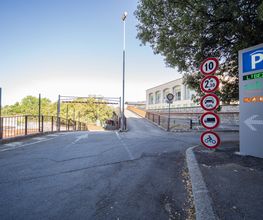 Parcheggio Saba Piazza Partigiani immagine 2