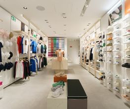 LACOSTE VALENCIA imagen 1