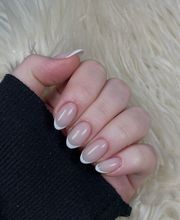 Alina Demakow beauty perfected Bild 2