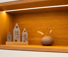 Garderobenschrank Beleuchtet