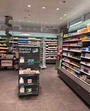 innenraum-amavita-apotheke-zentral