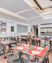 Le Bistrot C-Dubs image 6