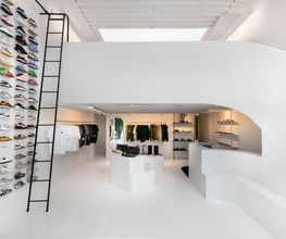 LK | Sneakers & Apparels imagen 10