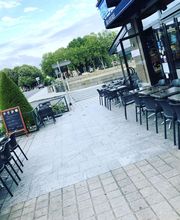 La Terrasse image 1