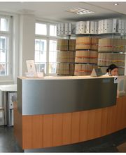 Zahnarztpraxis Dres. Schuler & Burri AG Bild 1