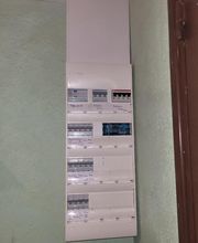 A - J Elec 40 image 4