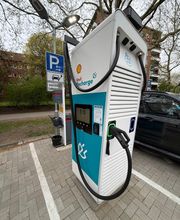 Shell Recharge Charging Station Bild 2