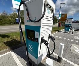 Shell Recharge Charging Station Bild 2