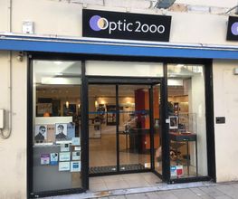 Optic 2000 image 1