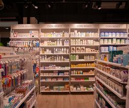coin-bebes-produits-de-soins-pharmacie-sun-store-chene-bourg-ceva