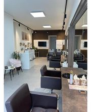 New Time Salon Bild 3