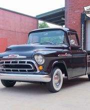 LaFontaine Classic Cars image 18