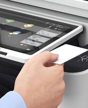 STRATTON BUREAUTIQUE image 1